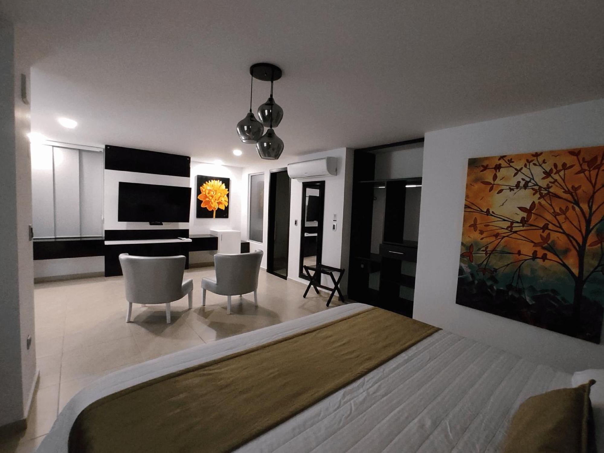 Hotel Andinos Plaza Florencia エクステリア 写真