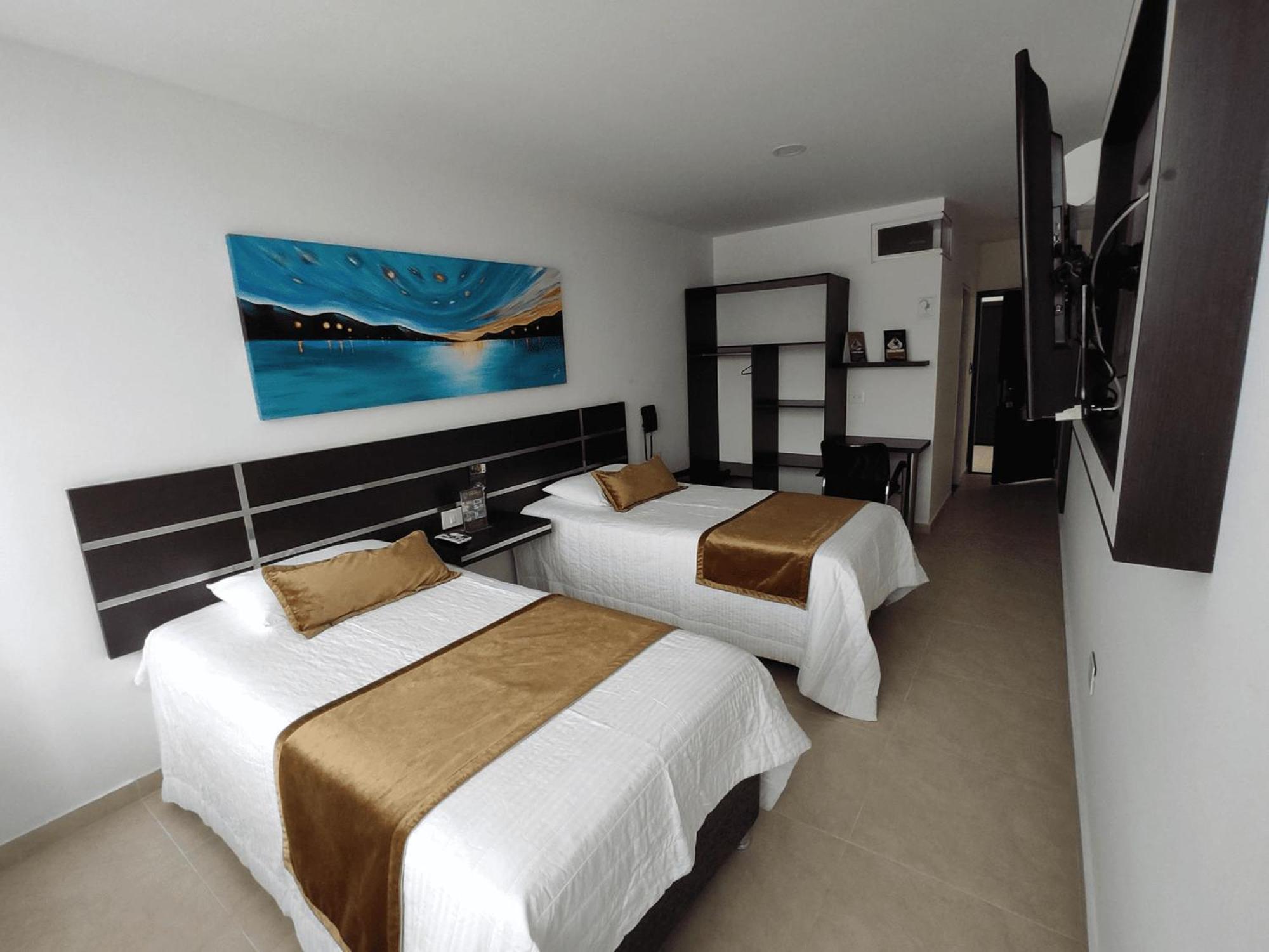 Hotel Andinos Plaza Florencia エクステリア 写真